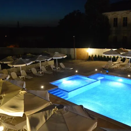 Casa de hóspedes Bukor Shtepi 4*